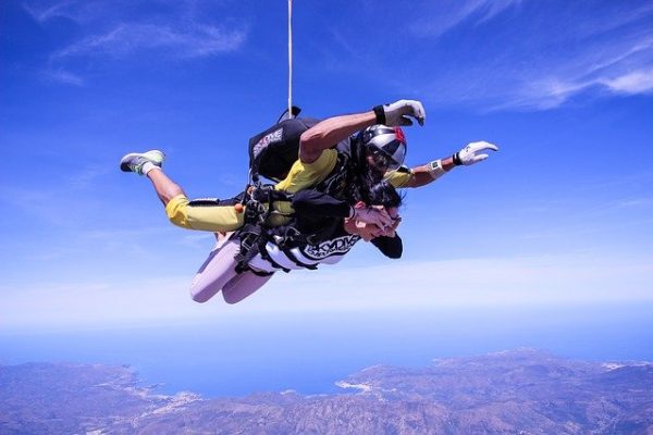 Conseils pour vivre son premier saut en parachute