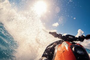 Guide des Accessoires pour le jet ski : Bien équiper sa remorque de transport